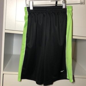 Black/green EVERLAST athletic shorts